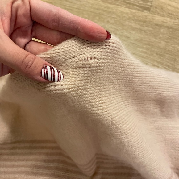 Gentle Fawn- FRINGE PULLOVER SHAWL - Picture 6 of 7